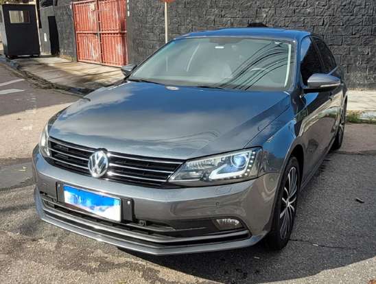 VOLKSWAGEN-JETTA-2016