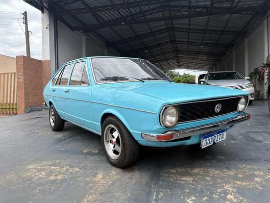 VOLKSWAGEN-PASSAT-1975