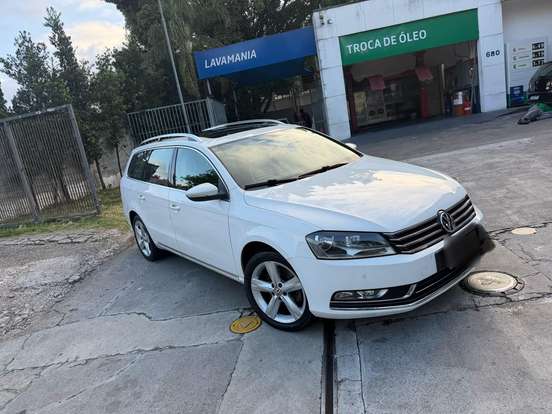 VOLKSWAGEN-PASSAT-2013