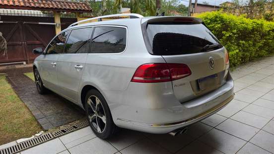VOLKSWAGEN-PASSAT VARIANT-2012