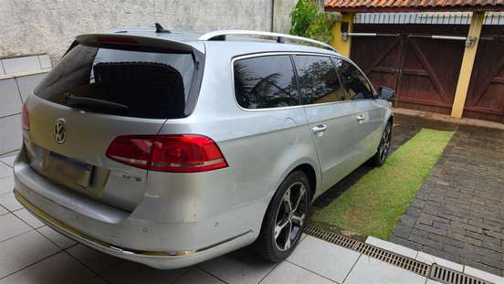 VOLKSWAGEN-PASSAT VARIANT-2012