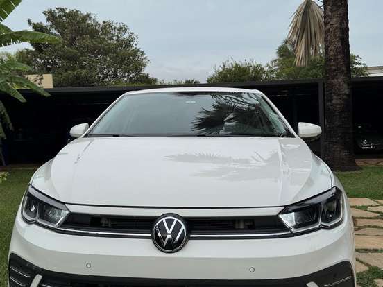VOLKSWAGEN-POLO-1.0 170 TSI HIGHLINE AUTOMÁTICO VOLKSWAGEN-POLO-2024