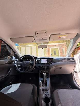 VOLKSWAGEN-POLO-2023