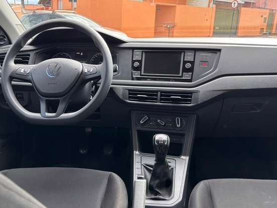 VOLKSWAGEN-POLO-1.0 MPI TOTAL FLEX MANUAL VOLKSWAGEN-POLO-2021