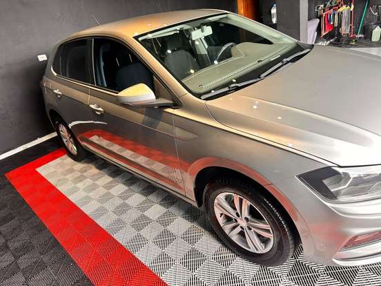 VOLKSWAGEN-POLO-2018