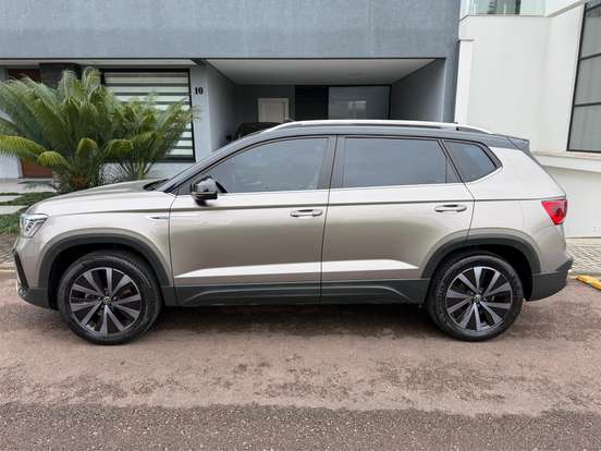 VOLKSWAGEN-TAOS-1.4 250 TSI TOTAL FLEX HIGHLINE AUTOMÁTICO VOLKSWAGEN-TAOS-2022