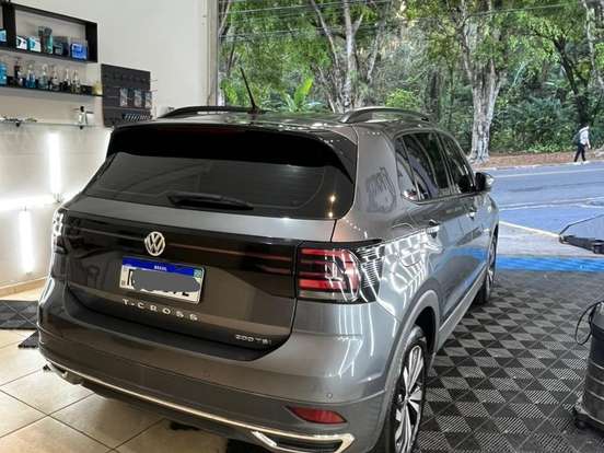 VOLKSWAGEN-T-CROSS-1.0 200 TSI TOTAL FLEX COMFORTLINE AUTOMÁTICO VOLKSWAGEN-T-CROSS-2021