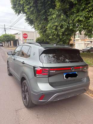 VOLKSWAGEN-T-CROSS-2025