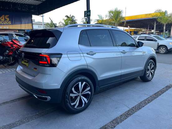 VOLKSWAGEN-T-CROSS-1.4 250 TSI TOTAL FLEX HIGHLINE AUTOMÁTICO VOLKSWAGEN-T-CROSS-2019