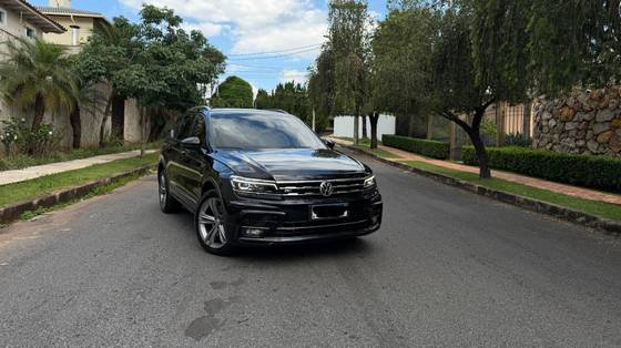 VOLKSWAGEN TIGUAN 2.0 350 TSI GASOLINA ALLSPACE R-LINE 4MOTION DSG