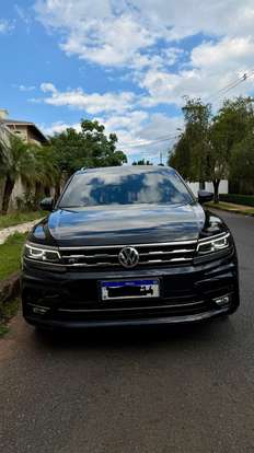 VOLKSWAGEN-TIGUAN-2020