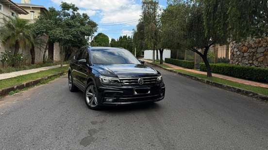 VOLKSWAGEN-TIGUAN-2020