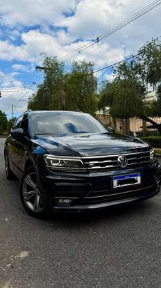 VOLKSWAGEN-TIGUAN-2020