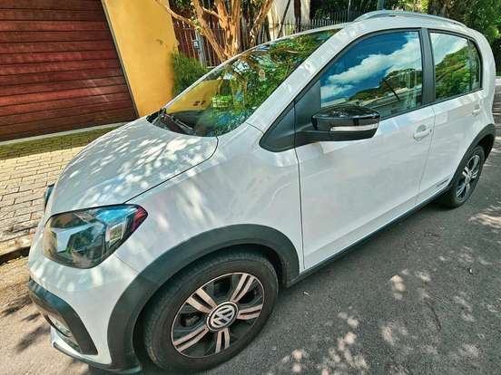 VOLKSWAGEN-UP-1.0 170 TSI TOTAL FLEX XTREME 4P MANUAL VOLKSWAGEN-UP-2021