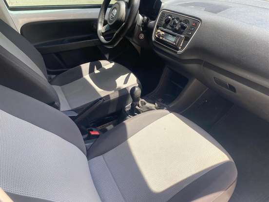 VOLKSWAGEN-UP-1.0 MPI TAKE UP 12V FLEX 4P MANUAL VOLKSWAGEN-UP-2015