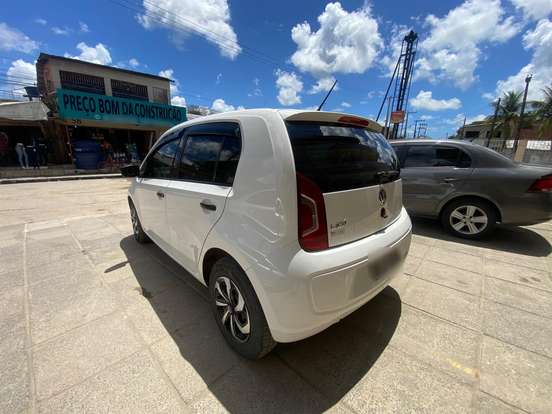 VOLKSWAGEN-UP-1.0 MPI TAKE UP 12V FLEX 4P MANUAL VOLKSWAGEN-UP-2015