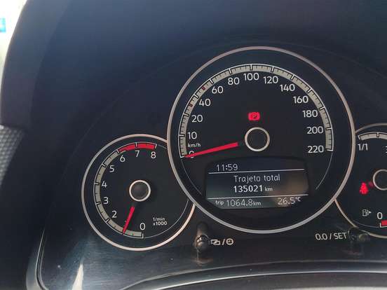 VOLKSWAGEN-UP-1.0 TSI MOVE UP 12V FLEX 4P MANUAL VOLKSWAGEN-UP-2017