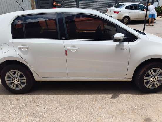 VOLKSWAGEN-UP-1.0 TSI MOVE UP 12V FLEX 4P MANUAL VOLKSWAGEN-UP-2017