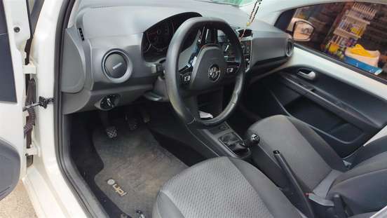 VOLKSWAGEN-UP-1.0 TSI MOVE UP 12V FLEX 4P MANUAL VOLKSWAGEN-UP-2017