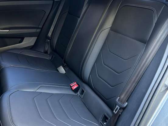 VOLKSWAGEN-VIRTUS-1.0 200 TSI COMFORTLINE AUTOMÁTICO VOLKSWAGEN-VIRTUS-2023