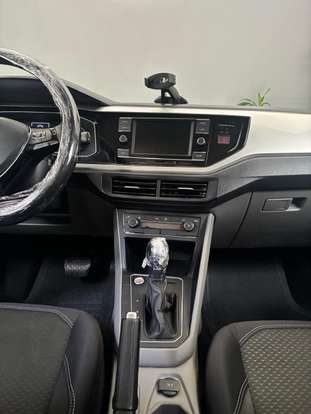VOLKSWAGEN-VIRTUS-1.0 200 TSI HIGHLINE AUTOMÁTICO VOLKSWAGEN-VIRTUS-2019