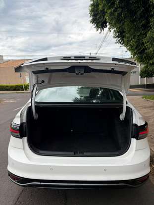 VOLKSWAGEN-VIRTUS-2025