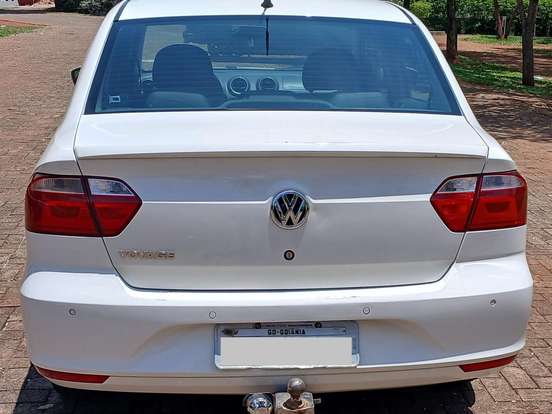 VOLKSWAGEN-VOYAGE-1.0 MI COMFORTLINE 8V FLEX 4P MANUAL VOLKSWAGEN-VOYAGE-2014