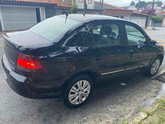 VOLKSWAGEN-VOYAGE-1.6 MI 8V FLEX 4P AUTOMATIZADO VOLKSWAGEN-VOYAGE-2011