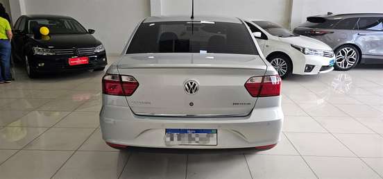 VOLKSWAGEN-VOYAGE-2014