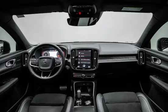 VOLVO-XC40-1.5 T5 RECHARGE R-DESIGN GEARTRONIC VOLVO-XC40-2021