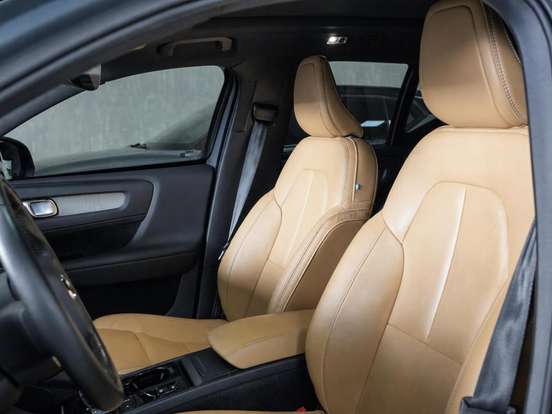 VOLVO-XC40-2.0 T4 GASOLINA INSCRIPTION GEARTRONIC VOLVO-XC40-2020