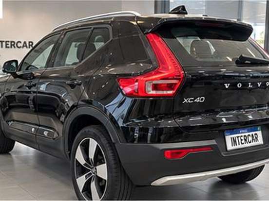 VOLVO-XC40-2.0 T4 GASOLINA MOMENTUM GEARTRONIC VOLVO-XC40-2020