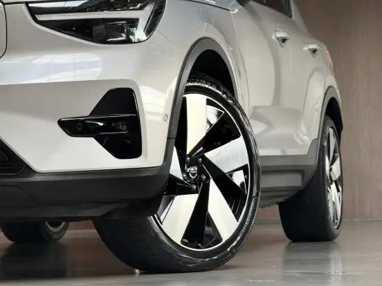 VOLVO-XC40-P8 RECHARGE TWIN ELECTRIC ULTIMATE AWD VOLVO-XC40-2023