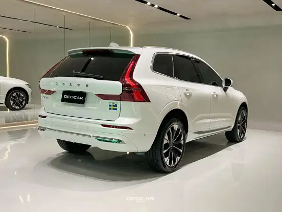 VOLVO-XC60-2.0 T8 PHEV ULTRA AWD GEARTRONIC VOLVO-XC60-2025
