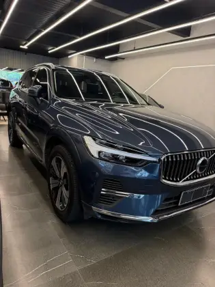 VOLVO XC60 2.0 T8 RECHARGE PLUS AWD GEARTRONIC