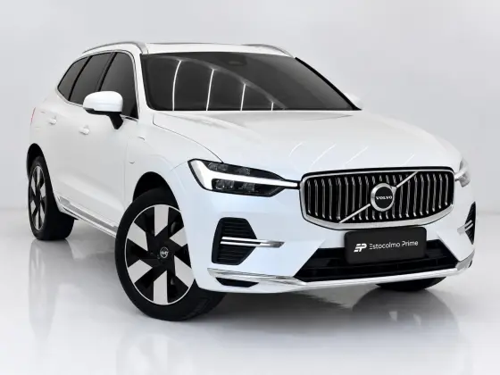 VOLVO XC60 2.0 T8 RECHARGE ULTIMATE AWD GEARTRONIC