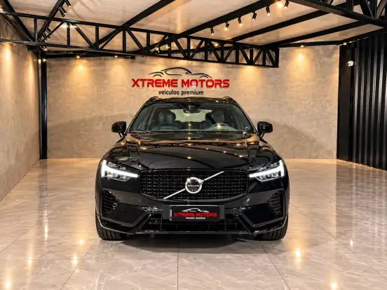 VOLVO-XC60-2024