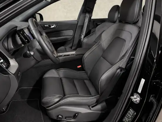 VOLVO-XC60-2024