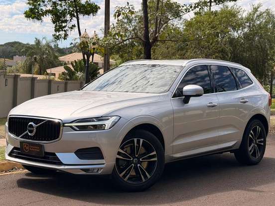 VOLVO-XC60-2.0 D5 DIESEL MOMENTUM AWD GEARTRONIC VOLVO-XC60-2019