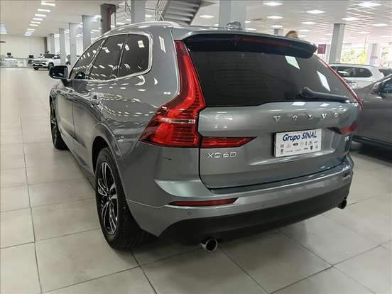 VOLVO-XC60-2019