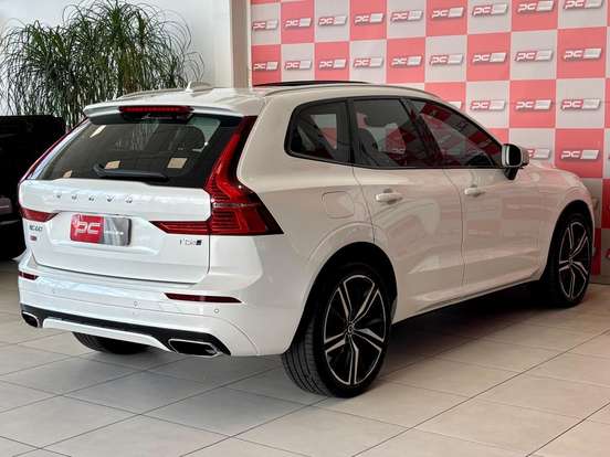 VOLVO-XC60-2.0 T5 GASOLINA R-DESIGN AWD GEARTRONIC VOLVO-XC60-2017