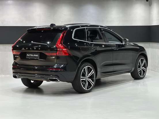 VOLVO-XC60-2019