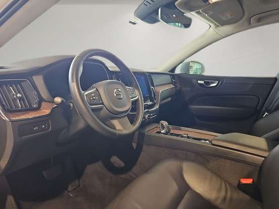 VOLVO-XC60-2.0 T8 RECHARGE PLUS AWD GEARTRONIC VOLVO-XC60-2023