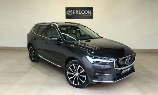VOLVO-XC60-2022