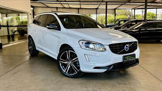 VOLVO-XC60-2.4 D5 MOMENTUM DIESEL AWD 4P AUTOMÁTICO VOLVO-XC60-2016