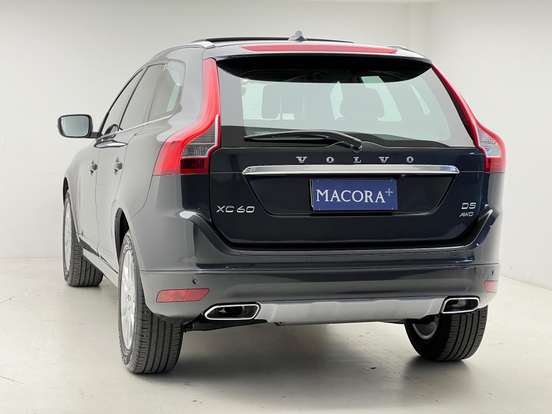 VOLVO-XC60-2.4 D5 MOMENTUM DIESEL AWD 4P AUTOMÁTICO VOLVO-XC60-2017