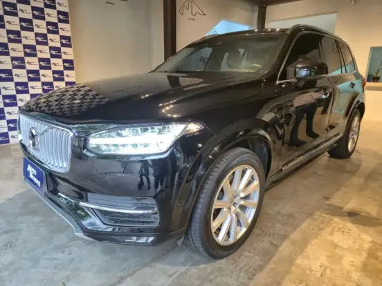 VOLVO-XC90-2018
