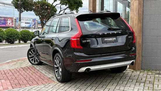 VOLVO-XC90-2.0 D5 DIESEL MOMENTUM AWD GEARTRONIC VOLVO-XC90-2017