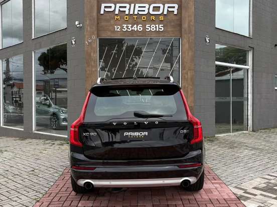 VOLVO-XC90-2.0 D5 DIESEL MOMENTUM AWD GEARTRONIC VOLVO-XC90-2017