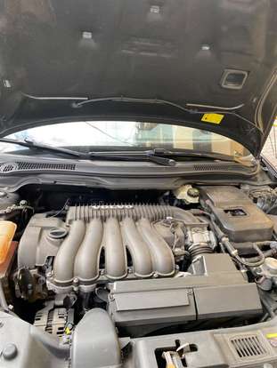 VOLVO-S40-2.4 I GASOLINA 4P AUTOMÁTICO VOLVO-S40-2006